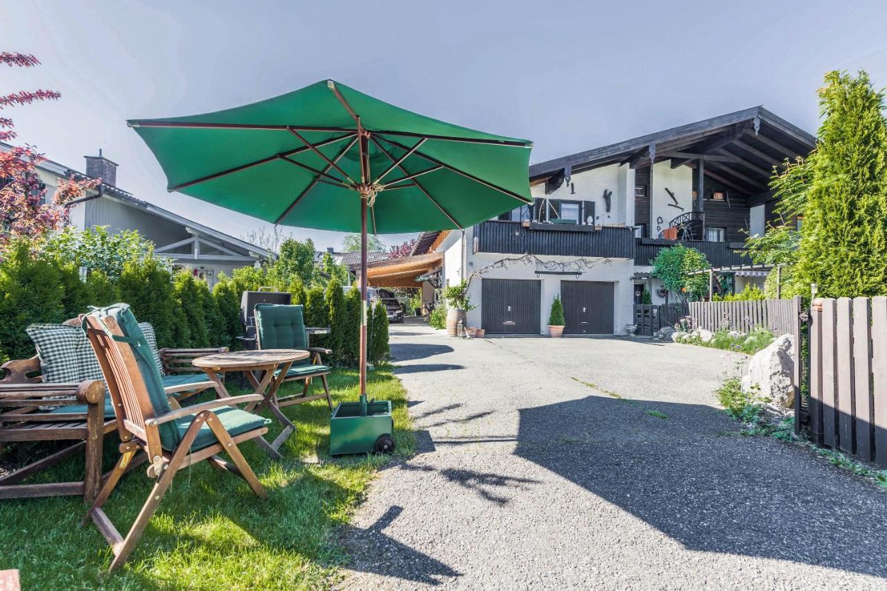 Zwischen Chiemsee Und Bergen Ug 基姆湖畔贝尔瑙 外观 照片
